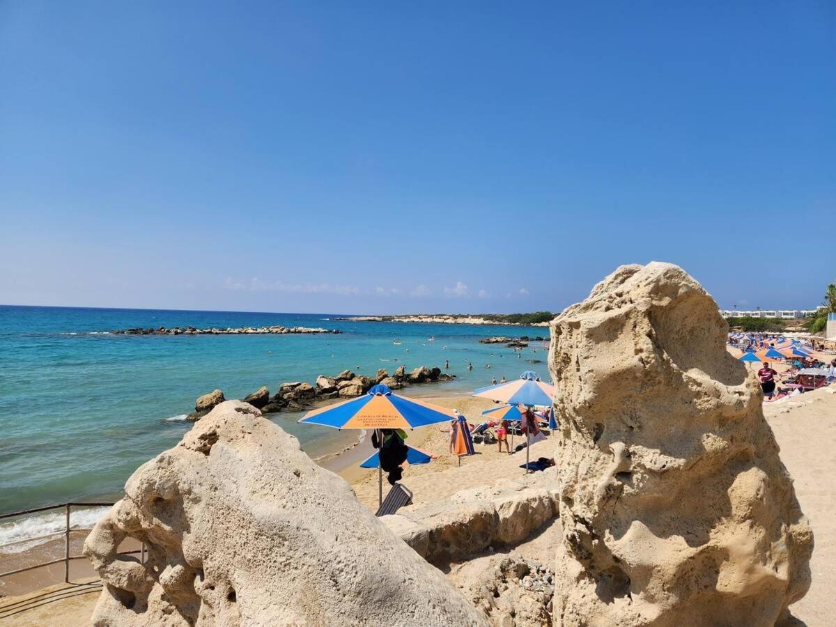 Serenity Corner Paphos Exterior photo